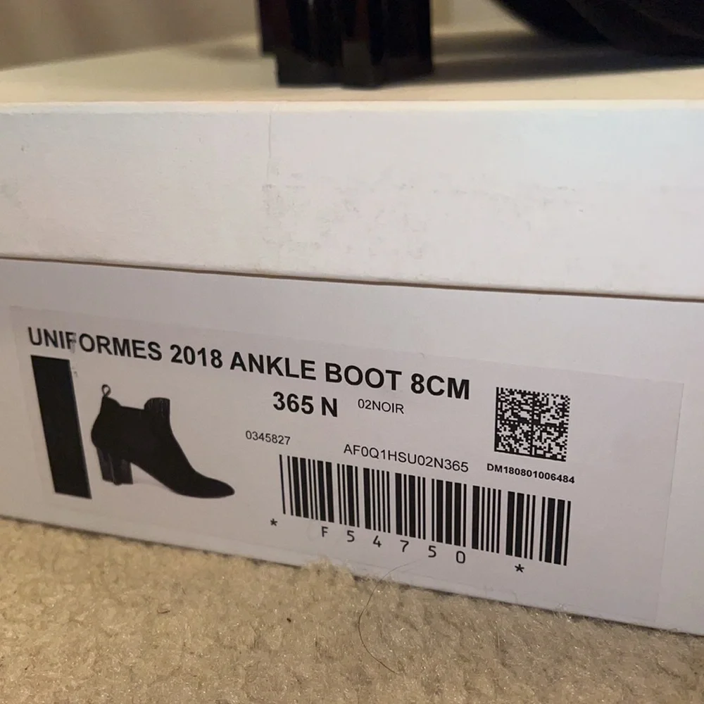 New Louis Vuitton uniform booties - Picture 6 of 6